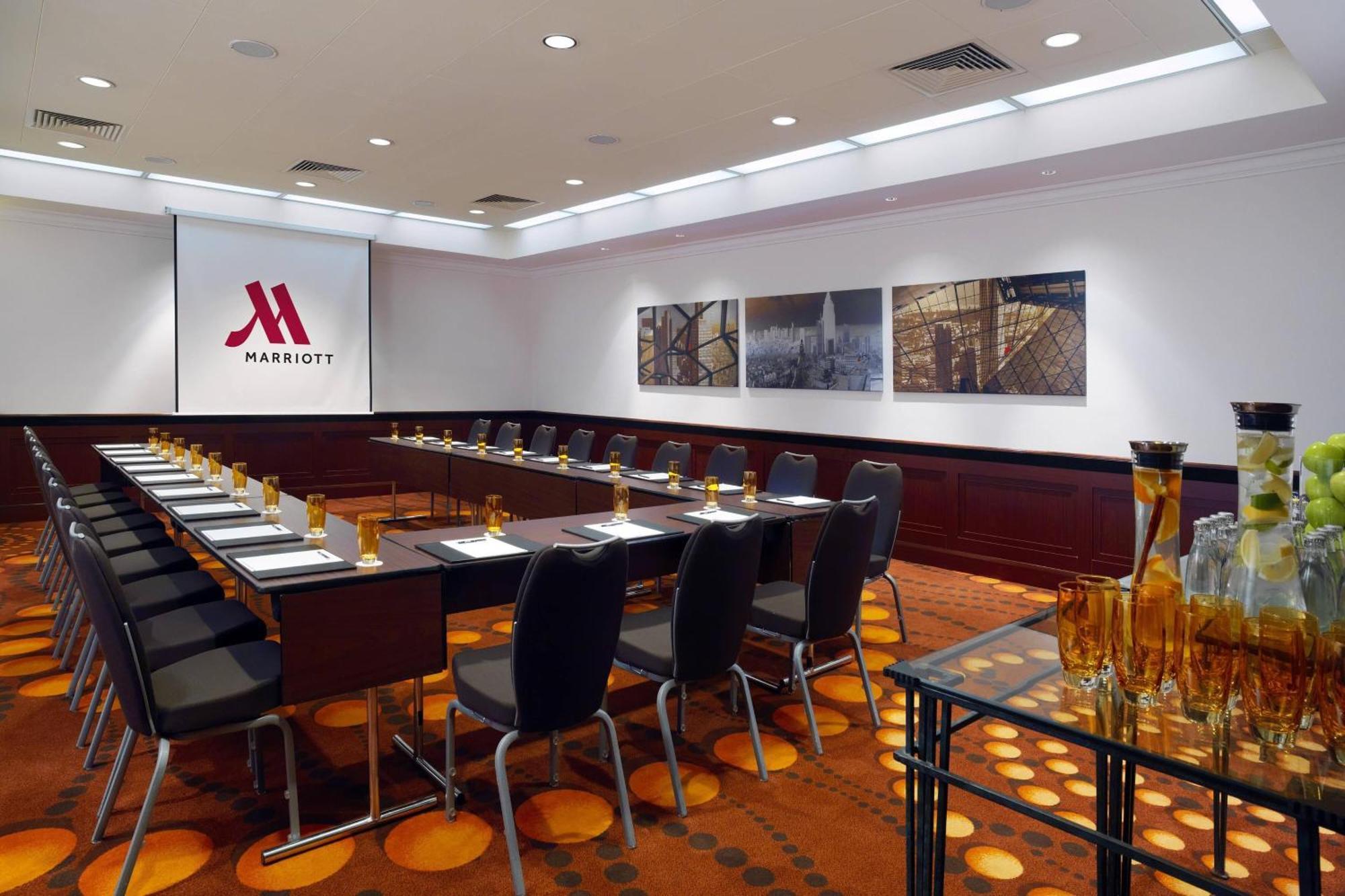 Frankfurt Marriott Hotel Франкфурт-на-Майне Экстерьер фото Meeting room
